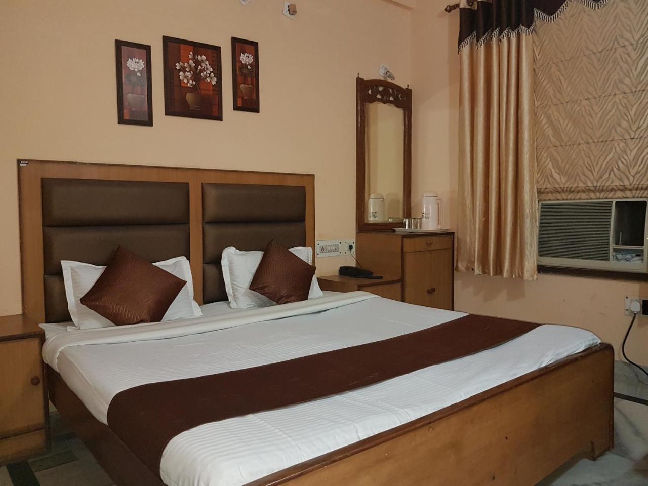 Hotel Jannat Agra  Εξωτερικό φωτογραφία